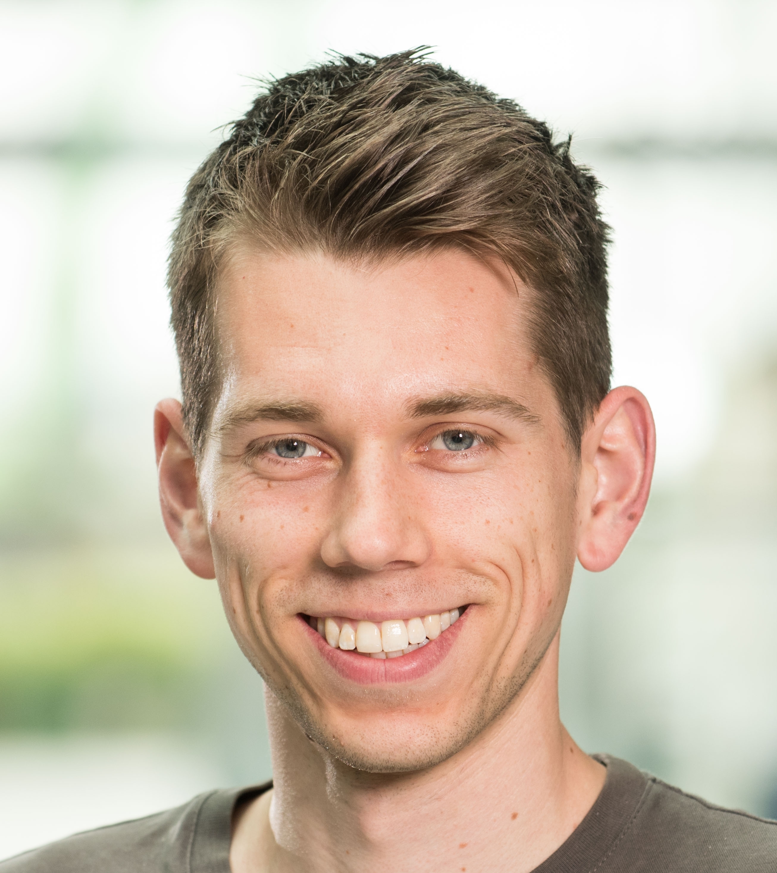 Bewertung von Nils Kaiser für Thomas Löbel Ingenieurshelden