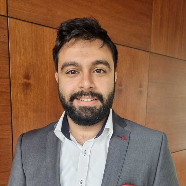 Bewertung von Sami Tuffaha für Thomas Löbel Ingenieurshelden